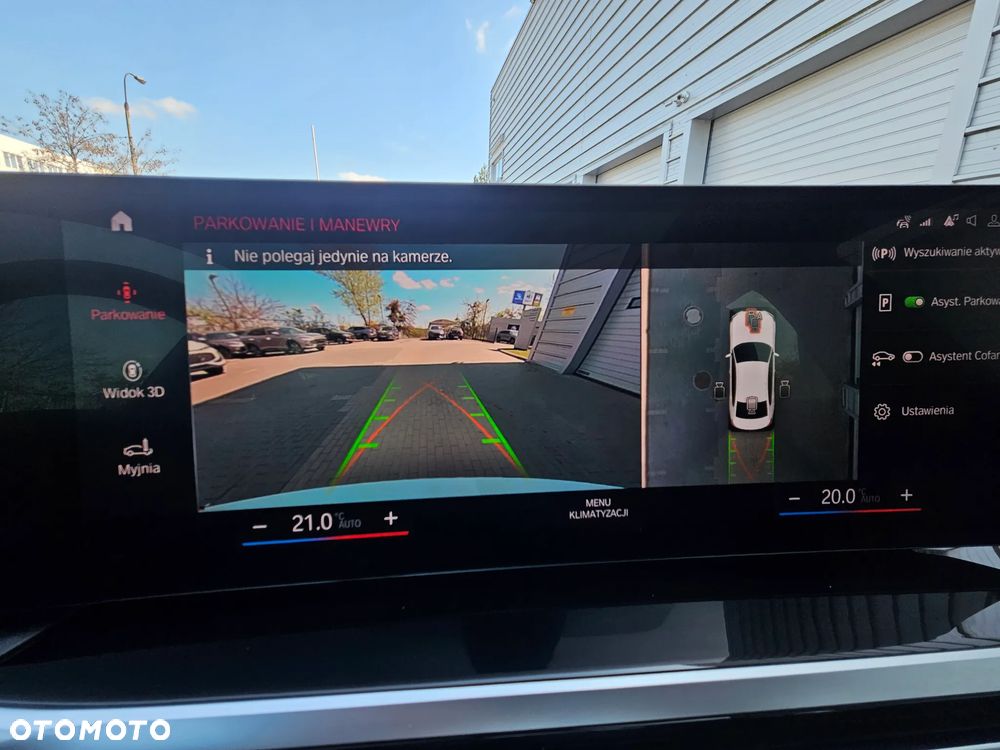 BMW Seria 3 330i - 29