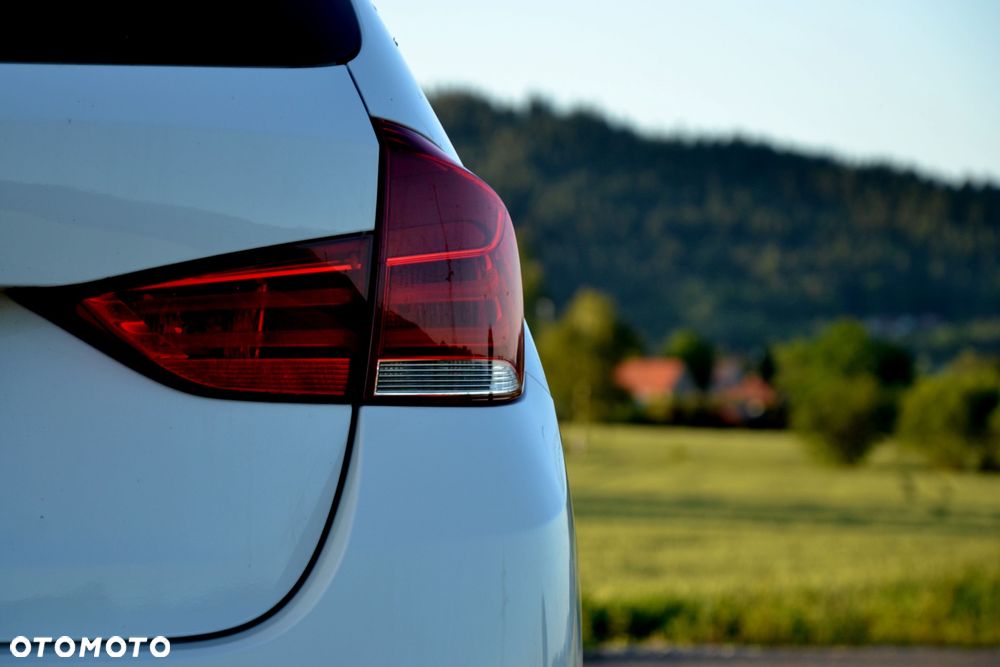 BMW X1 xDrive18d Sport Line - 9