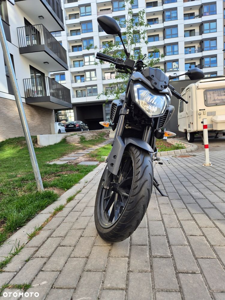 Yamaha MT - 4