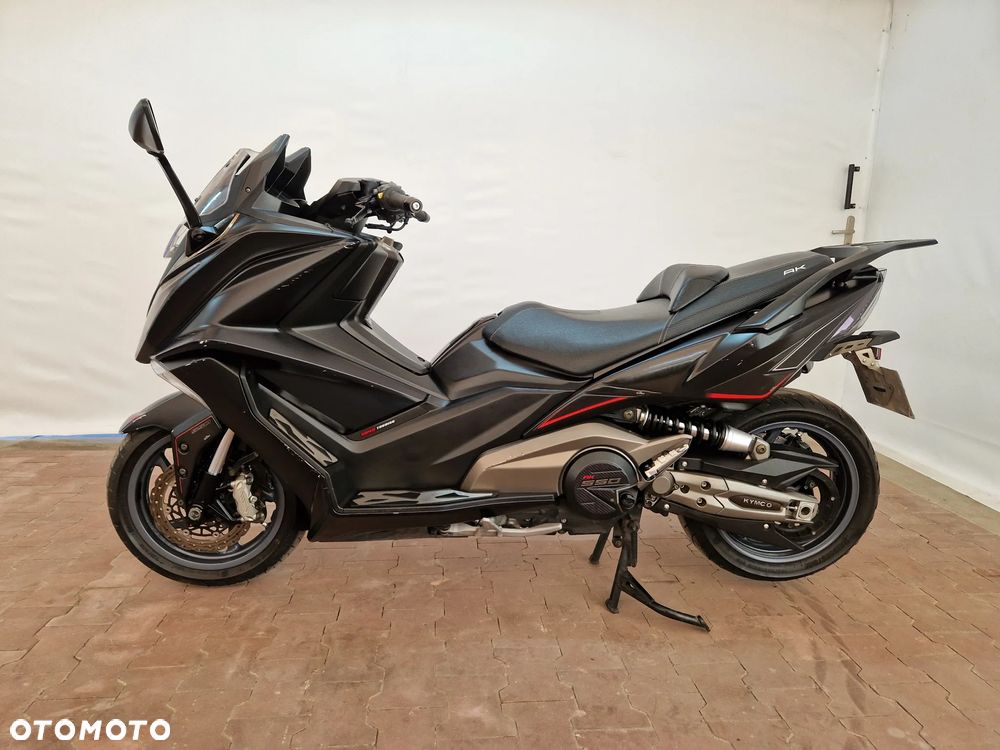 Kymco AK 550 - 15