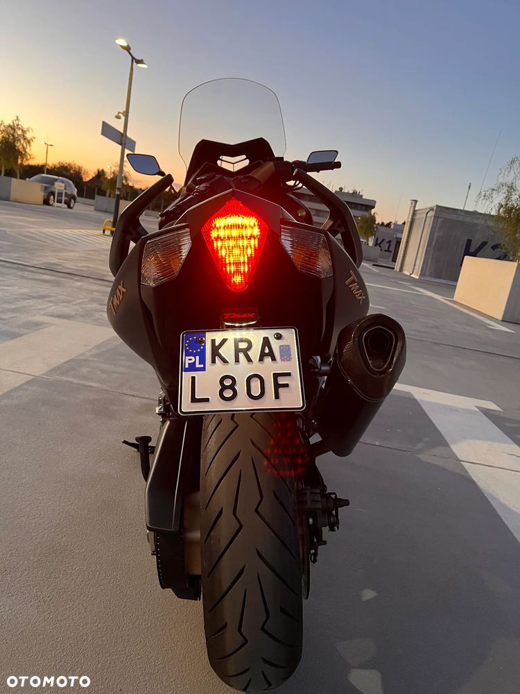 Yamaha Tmax - 25