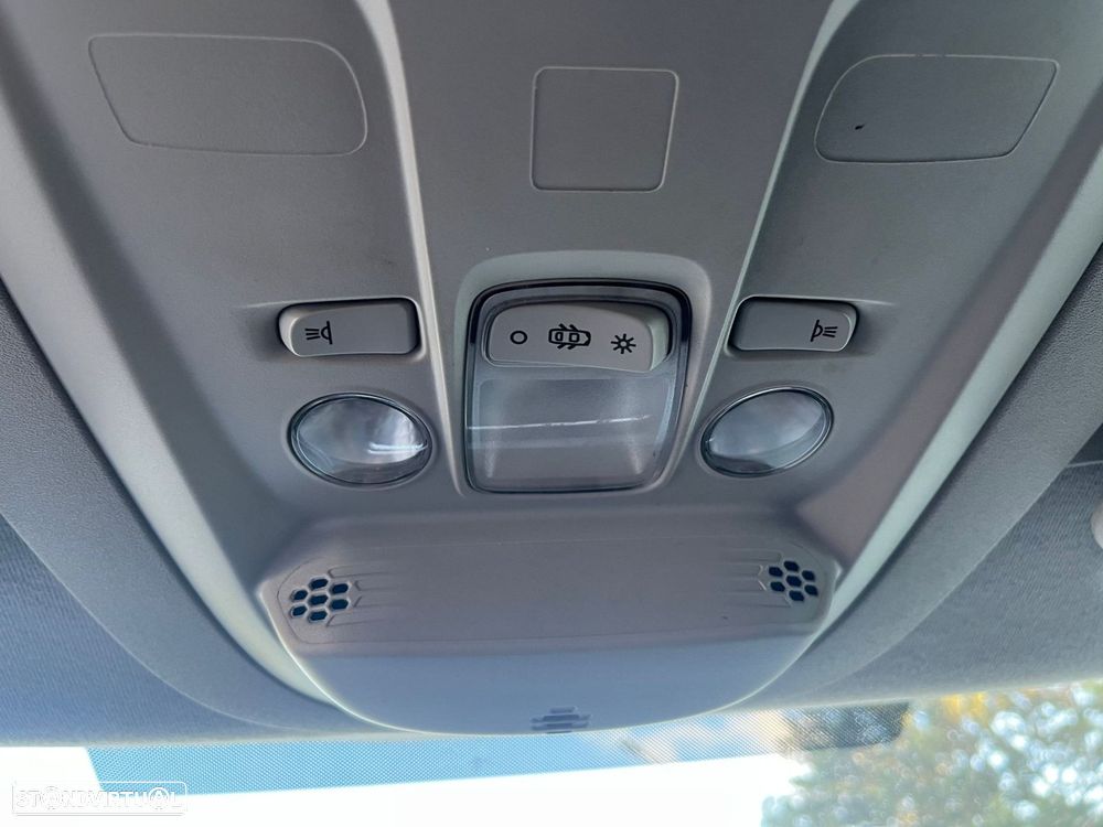 Opel Combo 1.5 102cv 3 LUGARES - LONGA - AC - IVA DEDUTÍVEL - 32