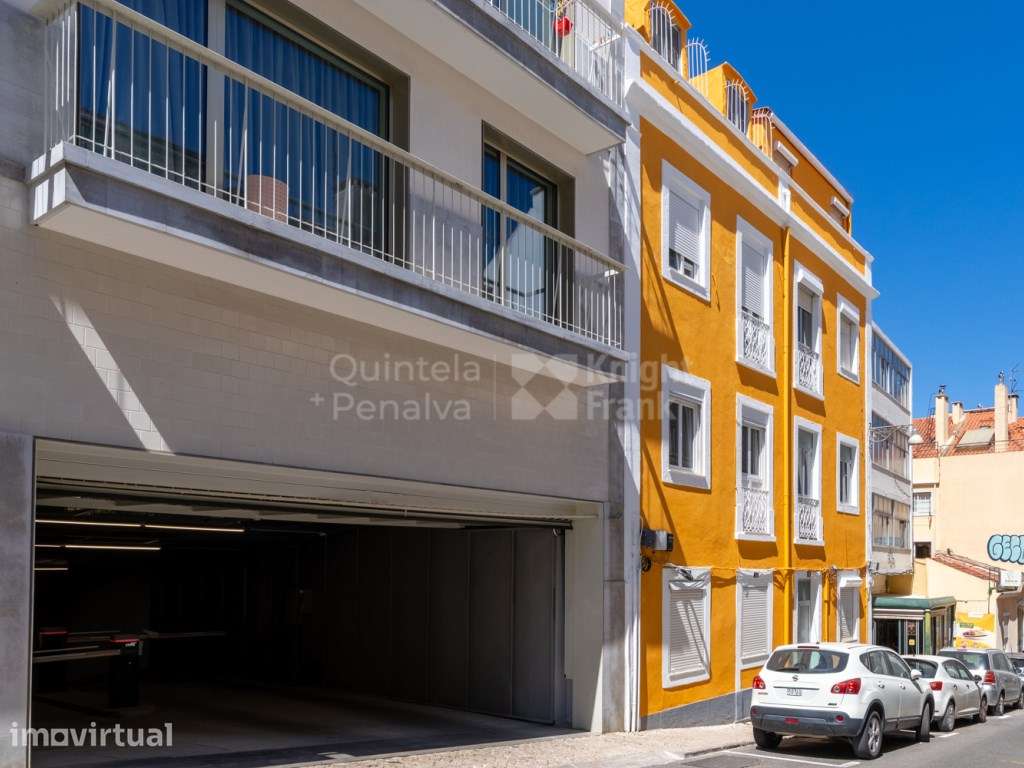 Apartamento T1 com varanda na Graça em Lisboa - Grande imagem: 2/28