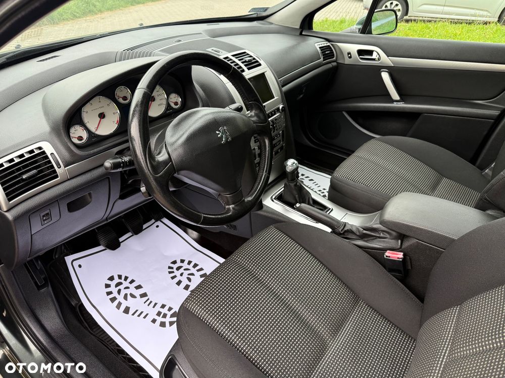 Peugeot 407 SW 140 Premium - 32