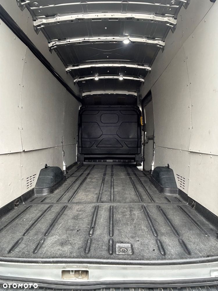 Ford Transit L4H3 Jumbo FVat  bezwypadkowy 1 rejestracja 2020r - 6