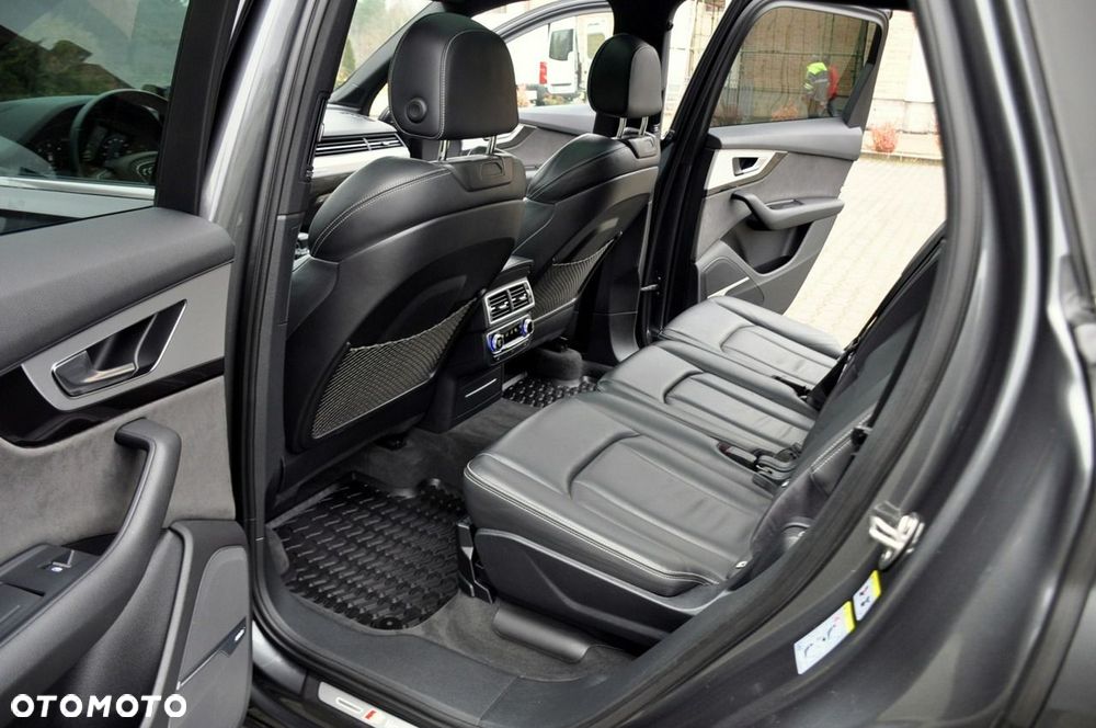 Audi Q7 - 22