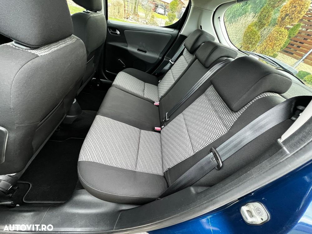 Peugeot 207 95 VTi Filou - 17