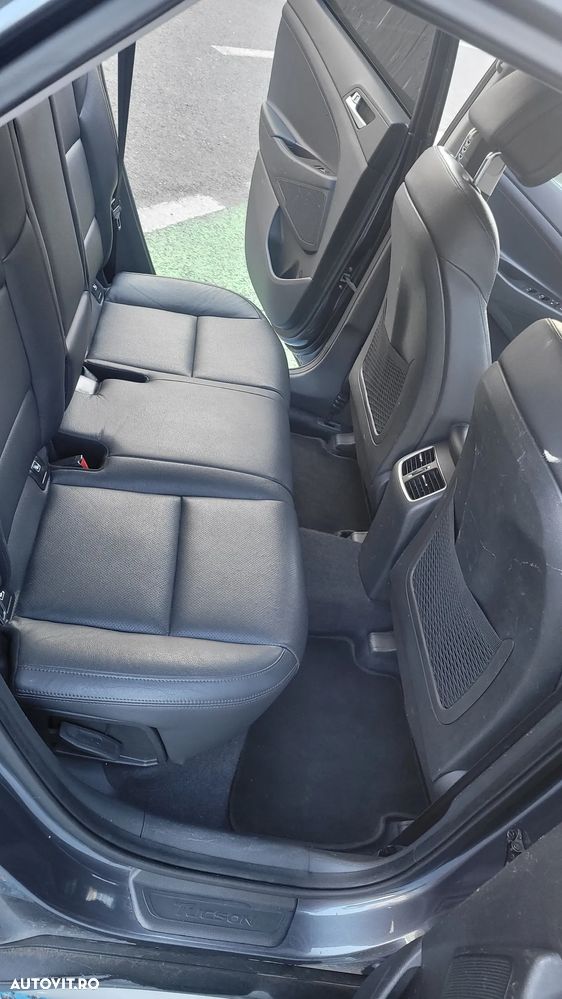 Hyundai Tucson 2.0 CRDI 4WD Automatik Premium - 7