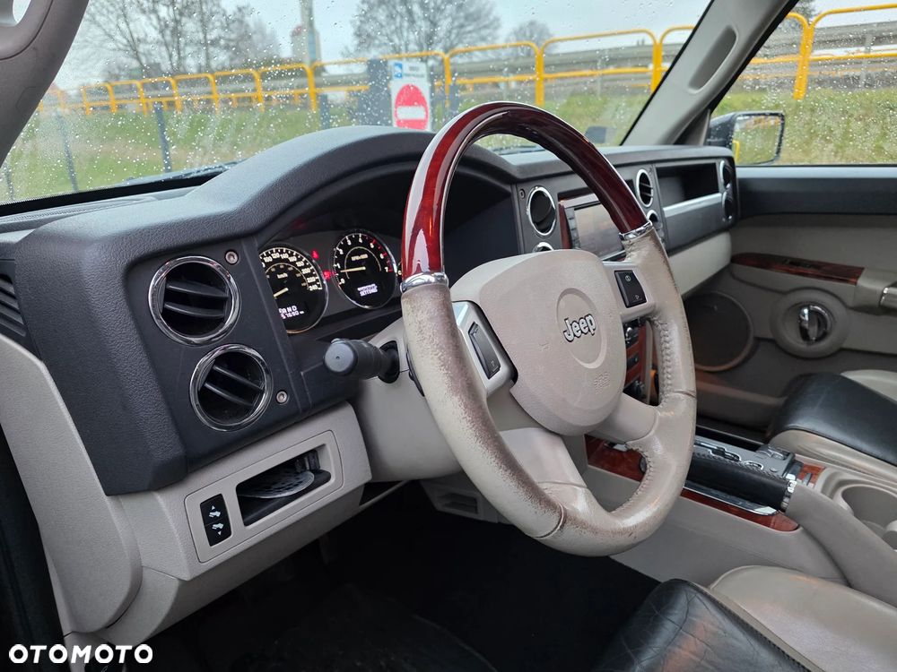 Jeep Commander 3.0 CRD Overland - 10