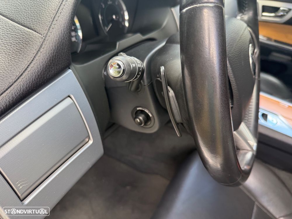 Jaguar XF Sportbrake 2.2 D Luxury - 14