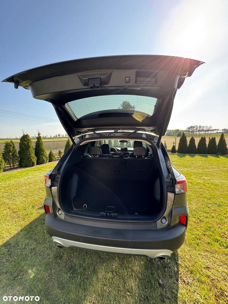 Ford Kuga 2.5 FHEV AWD Titanium - 30