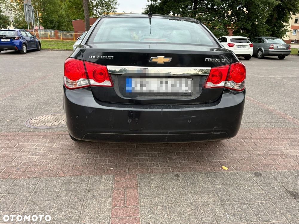 Chevrolet Cruze - 3
