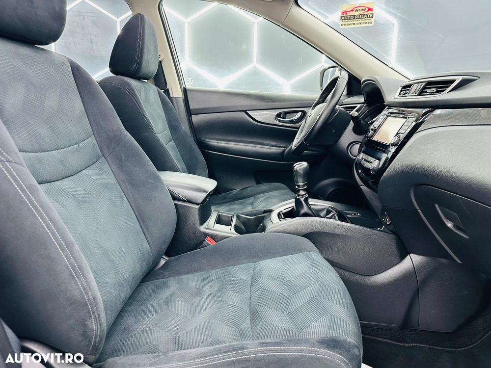 Nissan X-Trail 1.6 dCi N-Connecta - 17