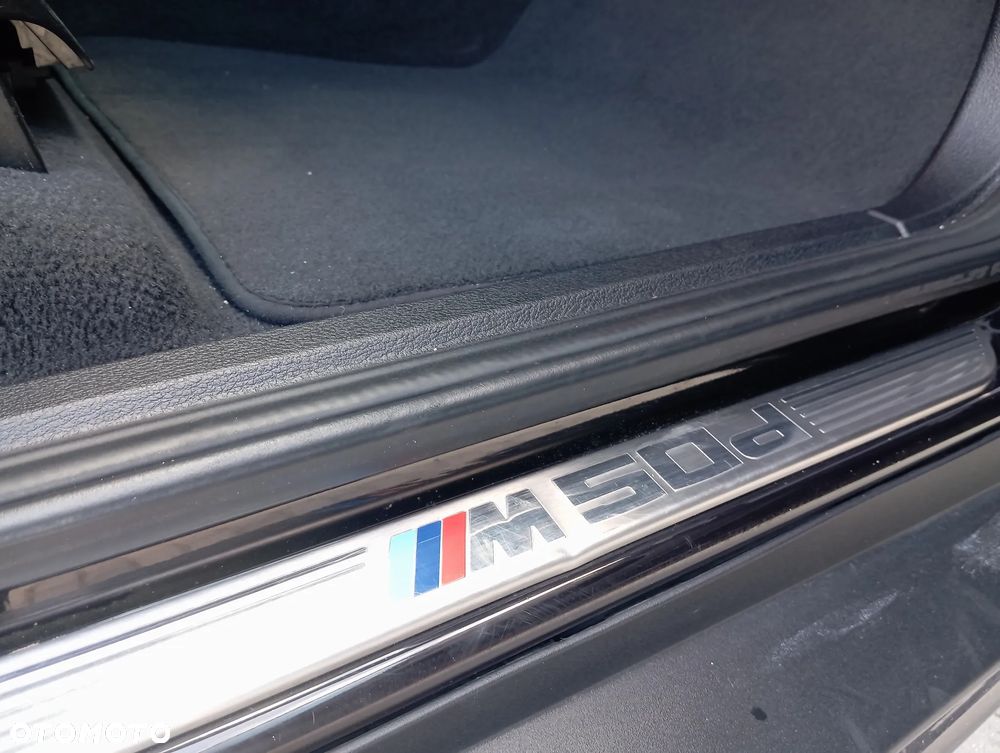 BMW X6 xDriveM50d - 15