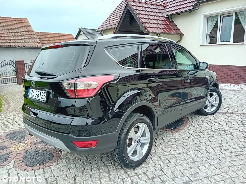 Ford Kuga 2.0 TDCi 4x4 Titanium - 19