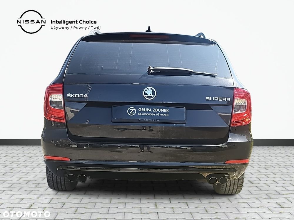 Skoda Superb 2.0 TSI Elegance DSG - 6