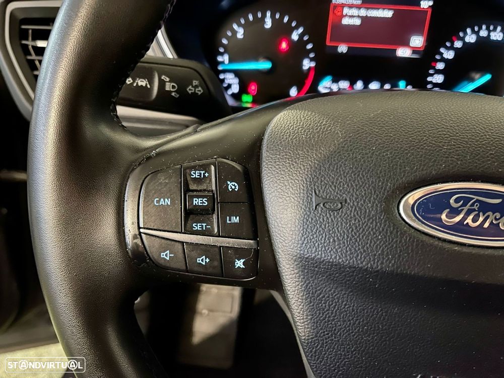 Ford Focus SW 1.5 TDCi EcoBlue Connected Aut. - 19