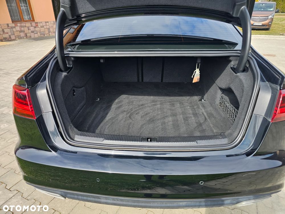 Audi A6 Limousine 2.0 TDI Ultra DPF S tronic - 37