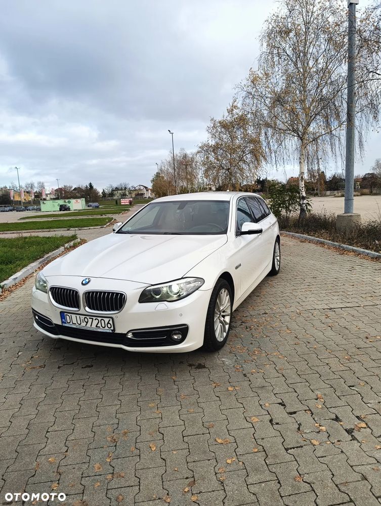 BMW Seria 5 520d Luxury Line - 1