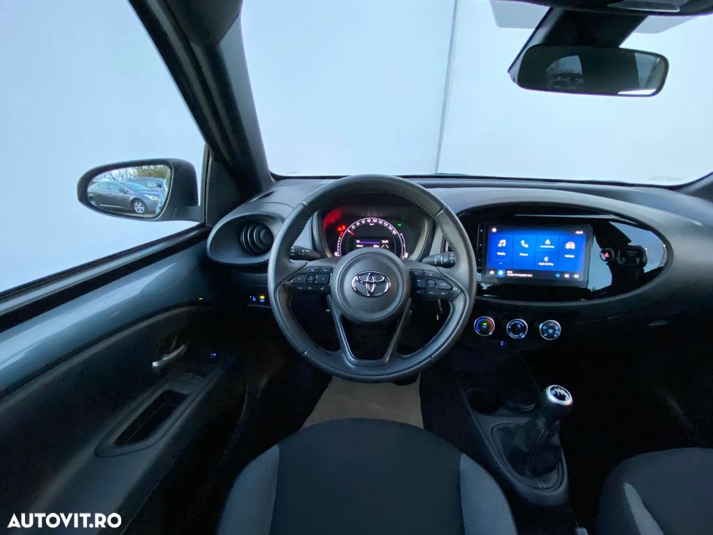 Toyota Aygo X - 12