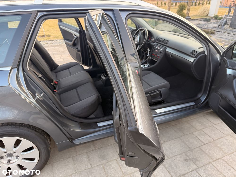 Audi A4 Avant - 7