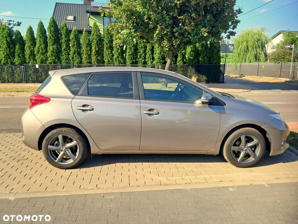 Toyota Auris 1.33 VVT-i Luna - 15