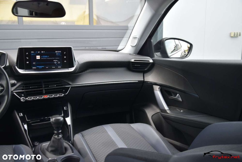 Peugeot 2008 - 24