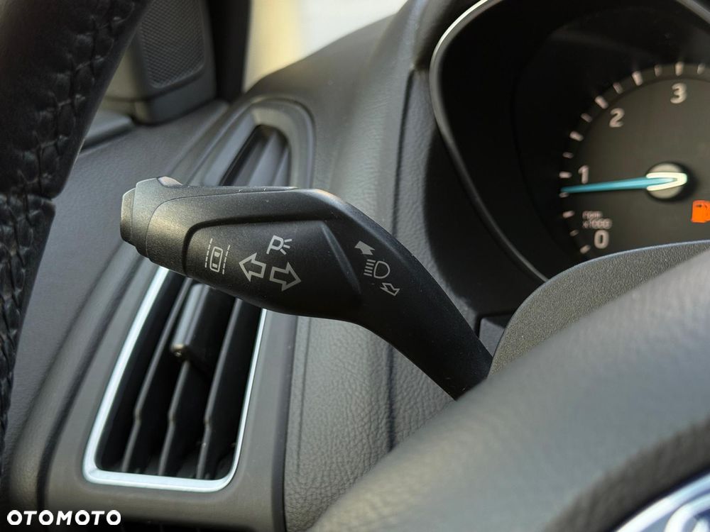 Ford Focus 1.5 TDCi Titanium ASS - 26