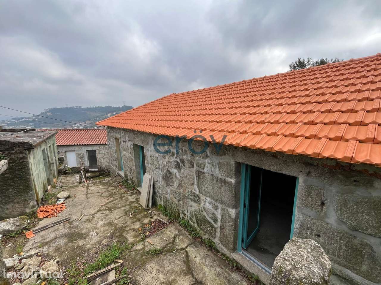 Moradia para Reabilitação com Terreno e Vista Panorâmica - Grande imagem: 5/36
