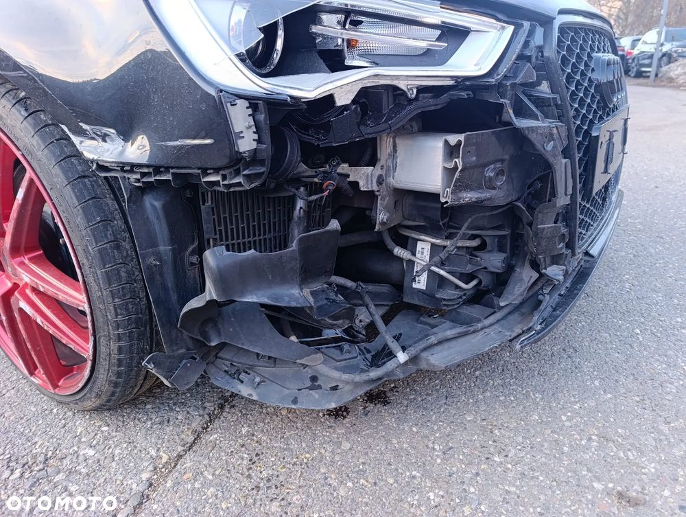 Audi S3 S tronic - 15