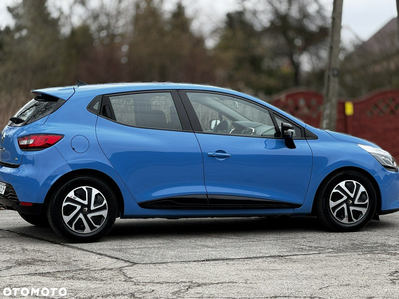 Renault Clio TCe 90 Luxe - 5