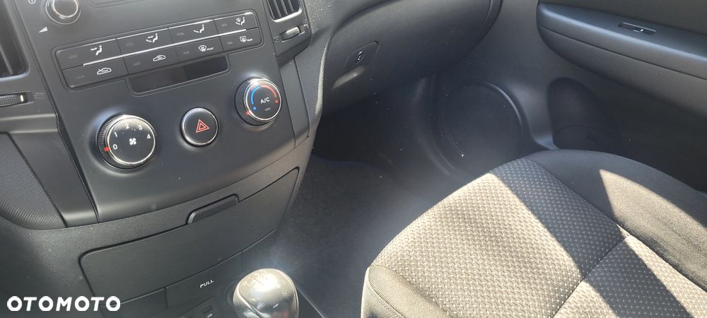 Hyundai i30 1.4 Base - 6