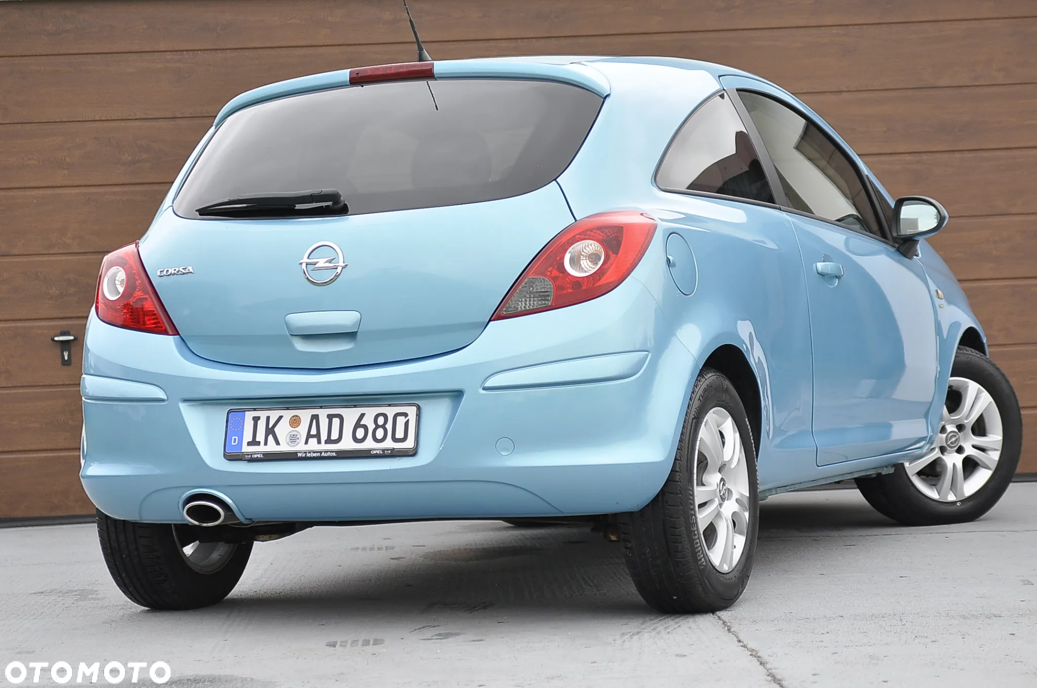 Opel Corsa 1.4 16V Satellite - 5