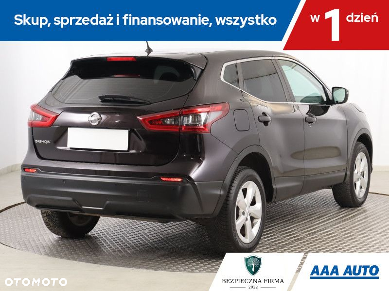 Nissan Qashqai - 6