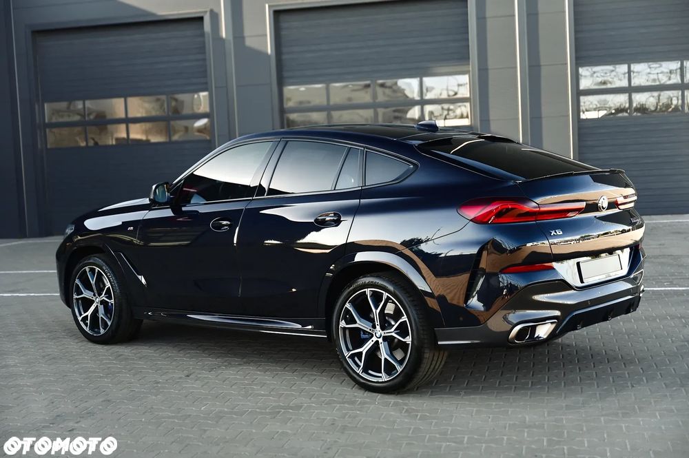 BMW X6M M50d - 10