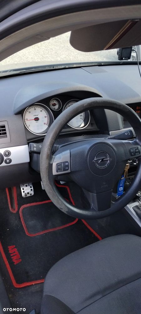 Opel Astra III 1.9 CDTI Cosmo - 10