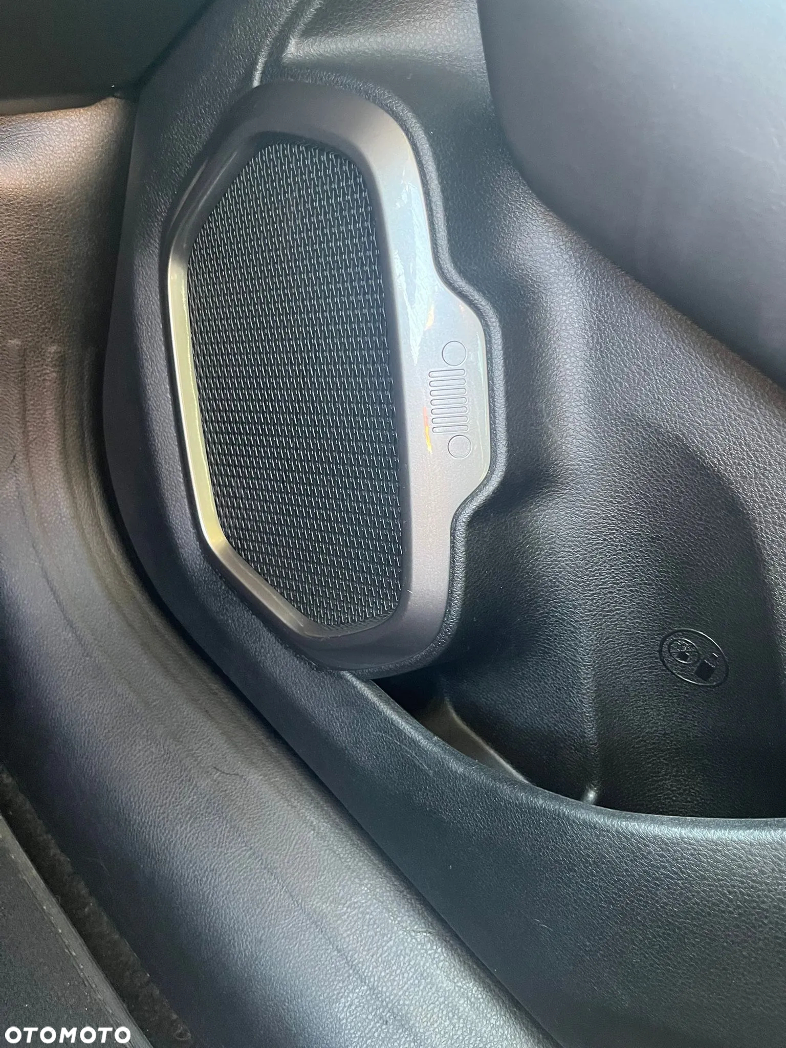 Jeep Renegade 1.3 GSE T4 Turbo Limited FWD S&S - 29
