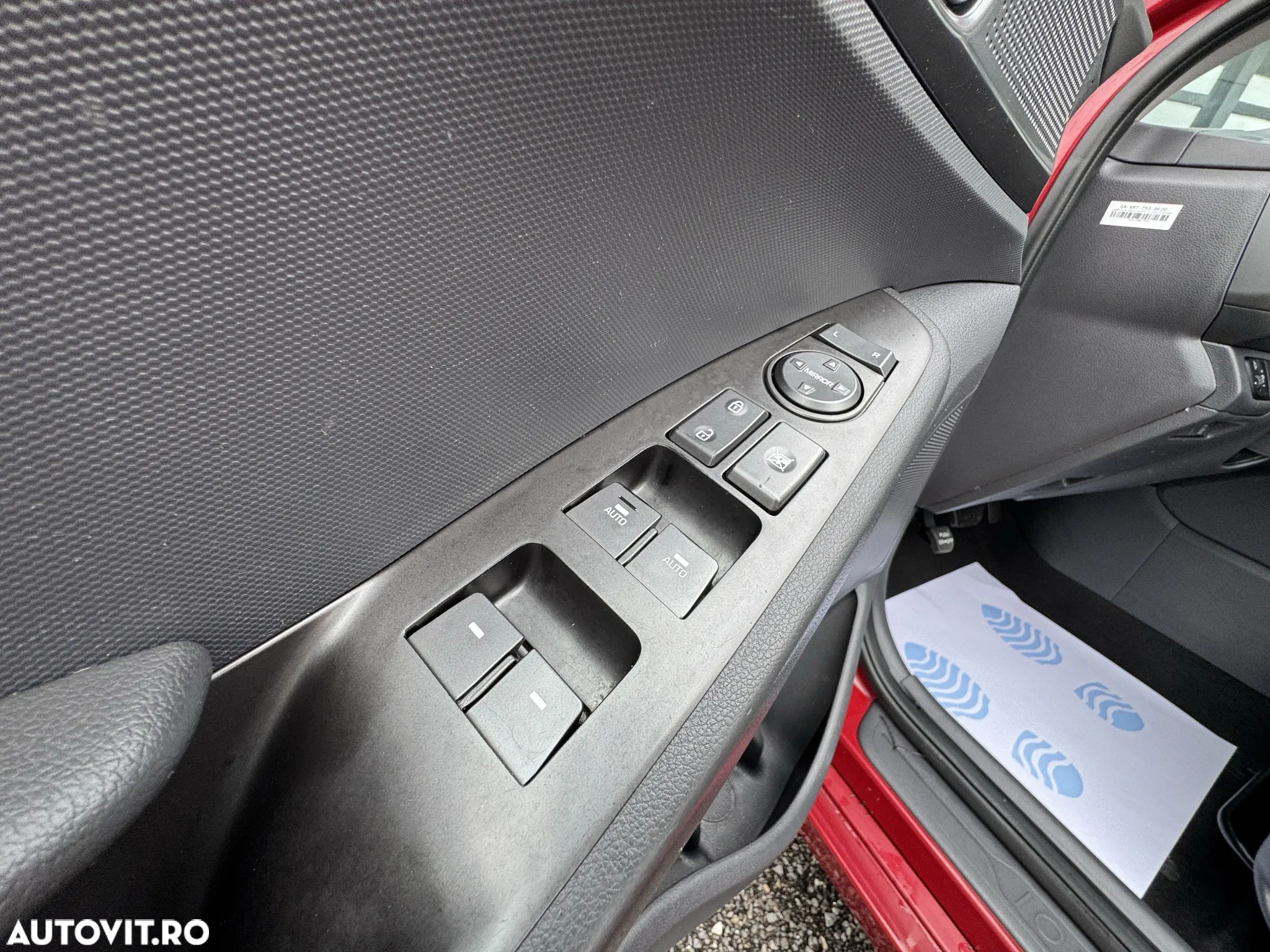 Hyundai IONIQ Hybrid 1.6 GDI Trend - 13