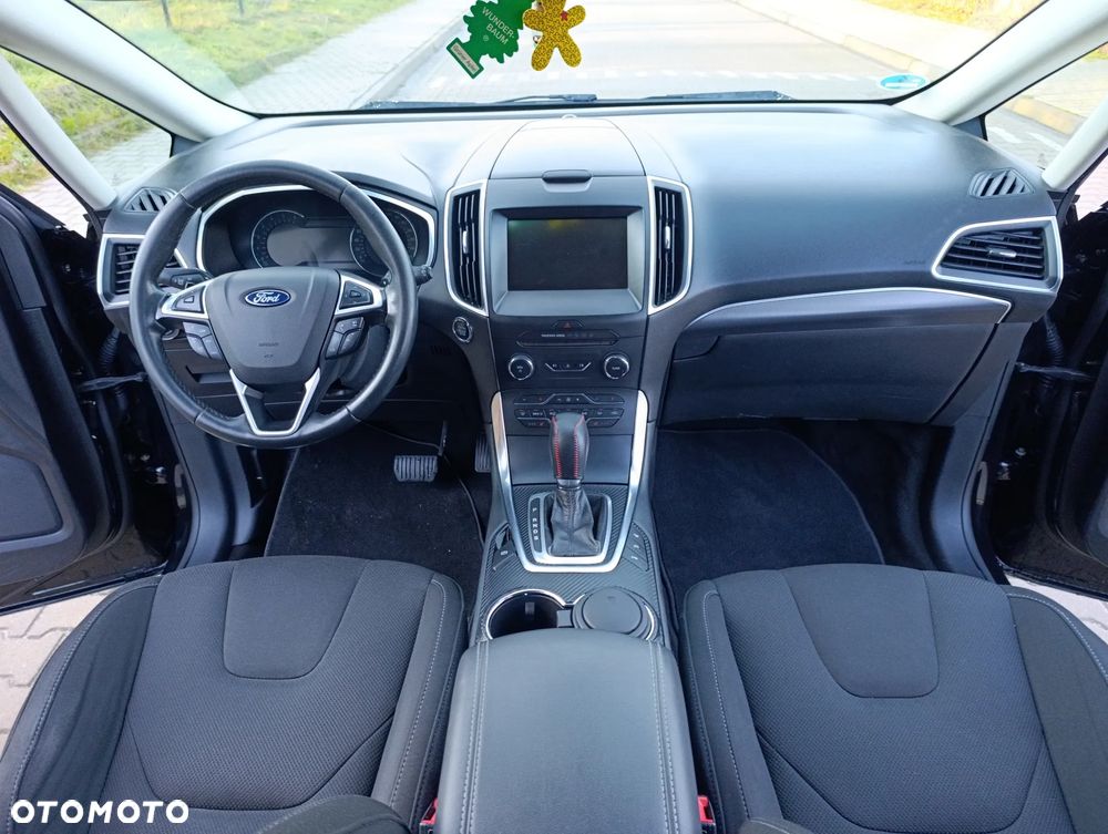 Ford S-Max 2.0 TDCi Titanium PowerShift - 26