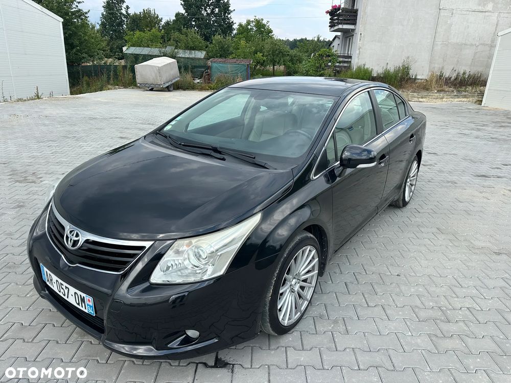 Toyota Avensis 2.2 D-4D Life - 1