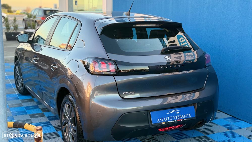 Peugeot 208 1.2 PureTech Active - 4