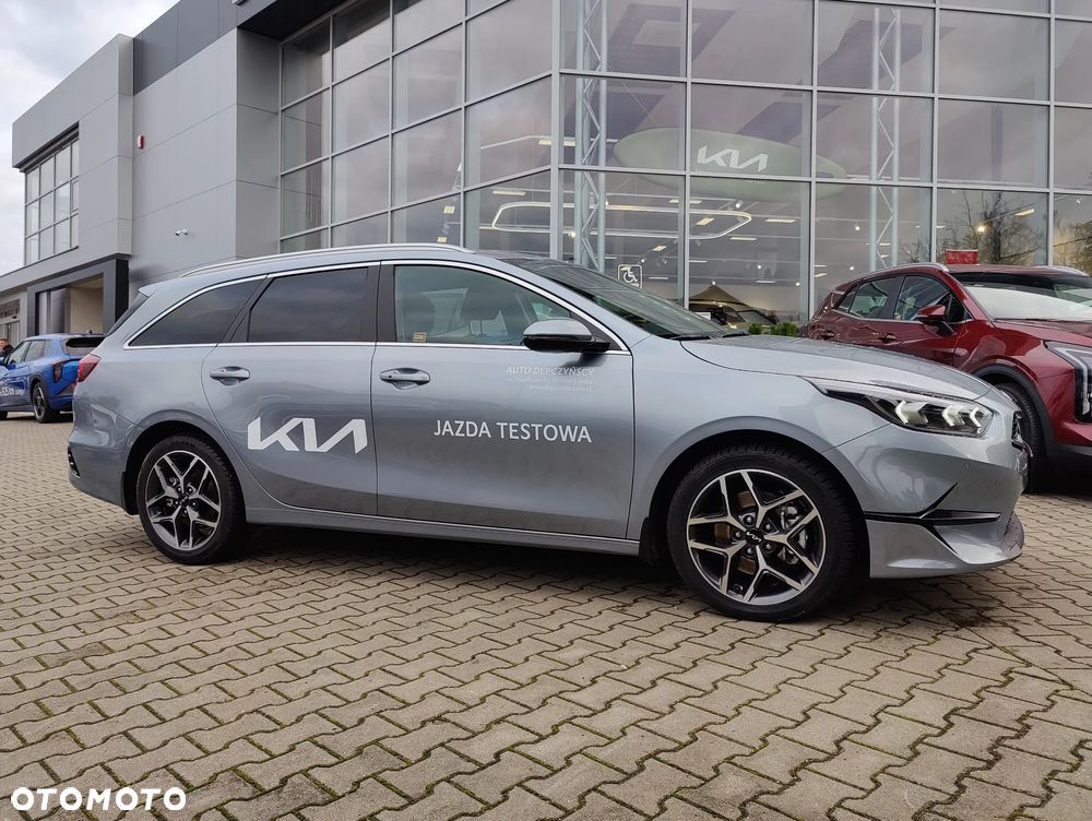 Kia Ceed 1.5 T-GDI Tribute DCT - 10