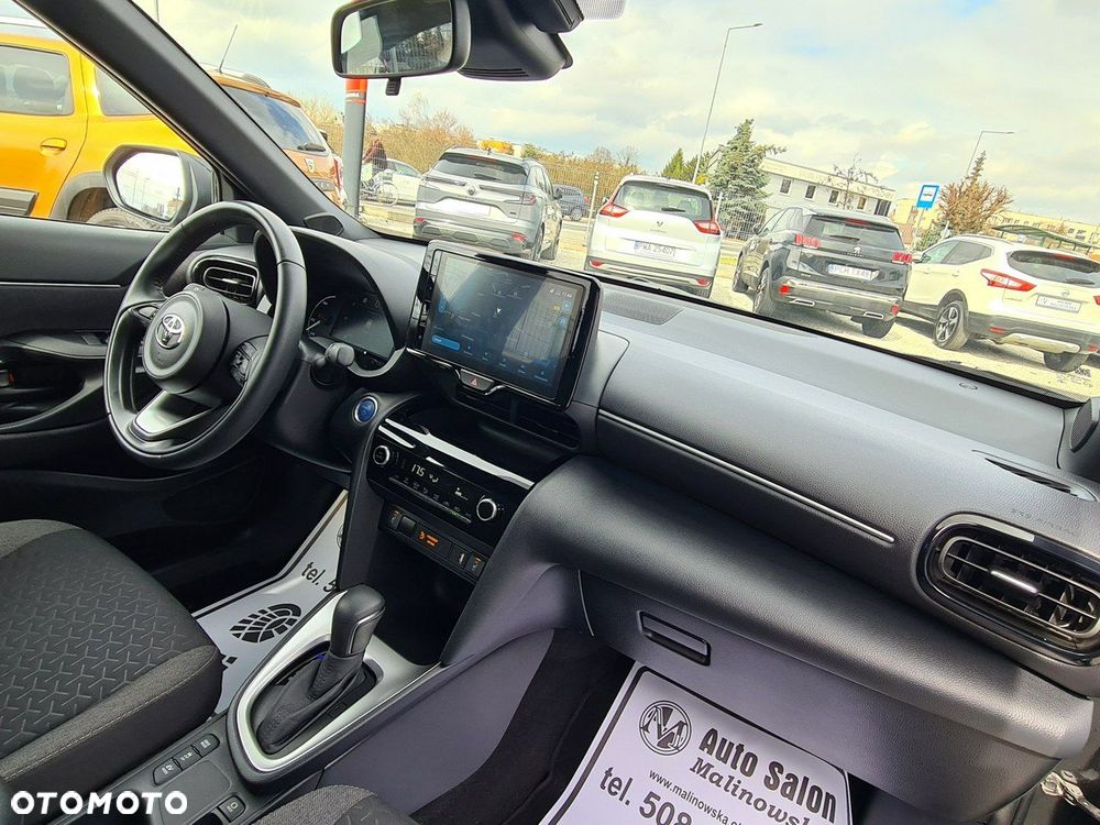 Toyota Yaris Cross Hybrid 1.5 Executive - 33