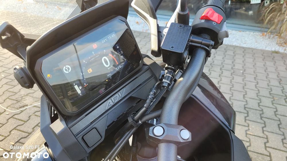 Honda ADV350 - 4