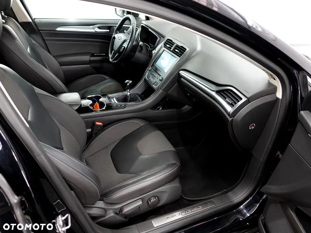 Ford Mondeo 2.0 TDCi Titanium - 11