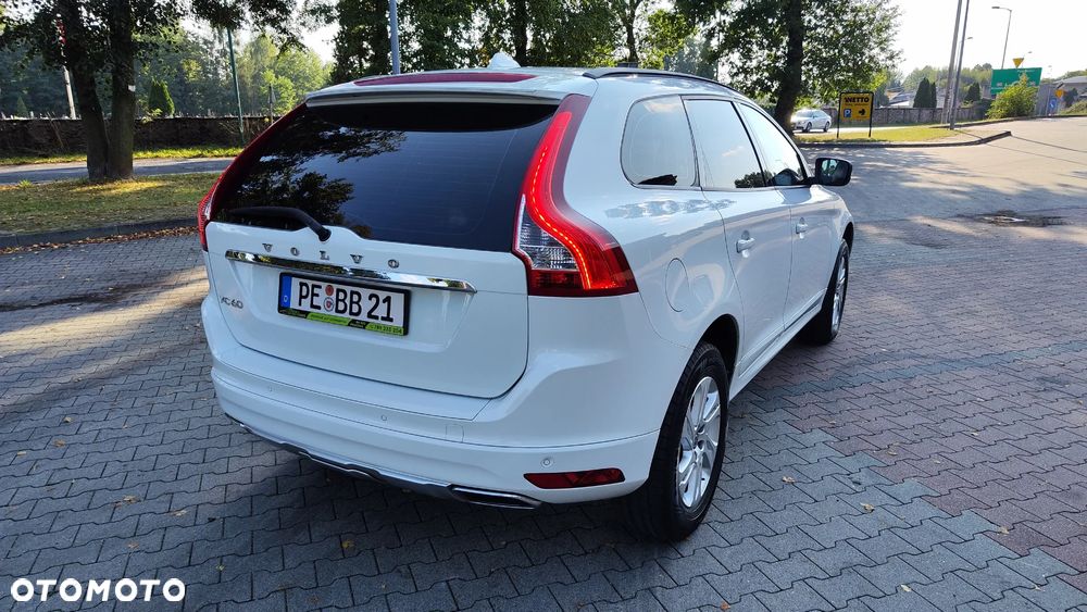Volvo XC 60 - 8