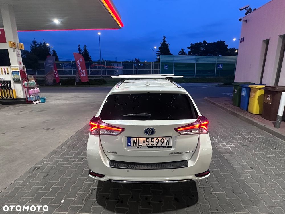 Toyota Auris 1.8 HSD Prestige NAVI - 5