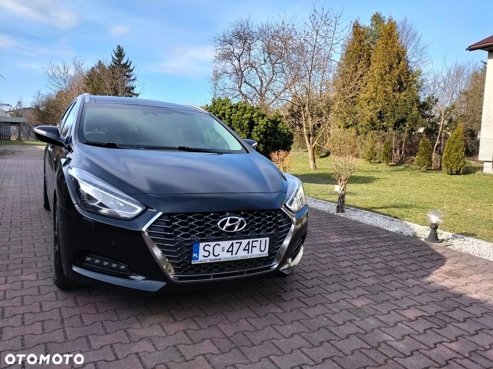 Hyundai i40 1.6 CRDi Premium DCT - 2