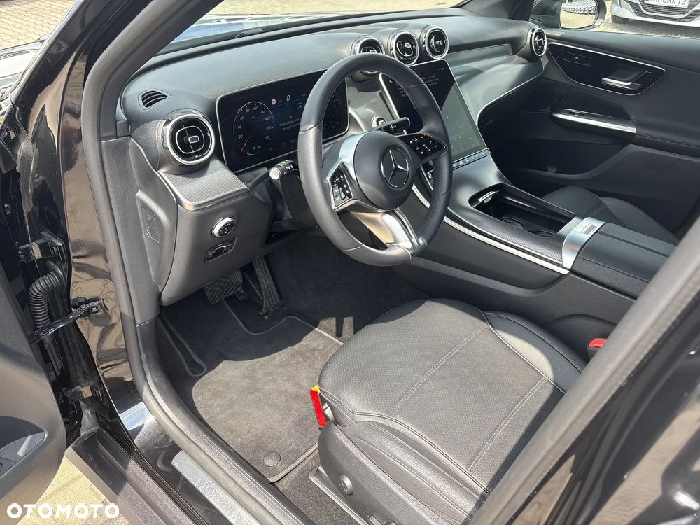 Mercedes-Benz GLC 300 e PHEV 4-Matic Avantgarde - 9