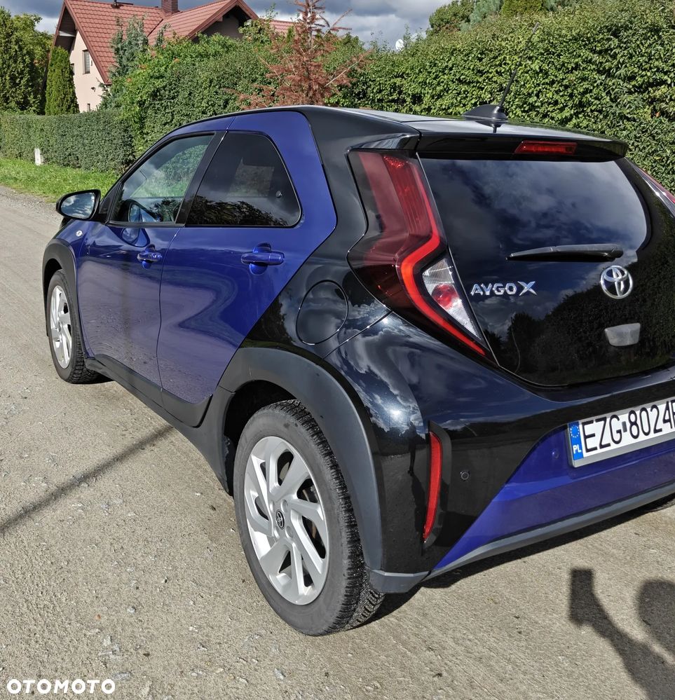 Toyota Aygo X 1.0 VVT-i Executive CVT - 11